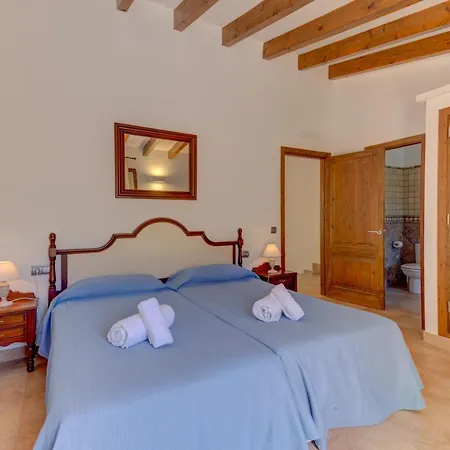 Villa Vall Den March Ii *